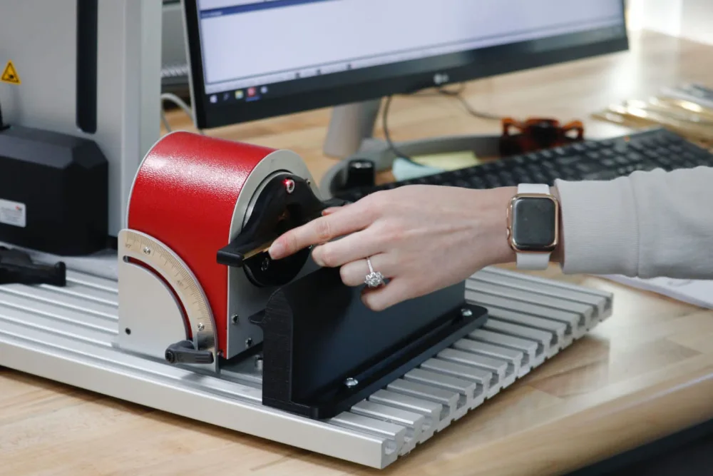Custom engraver
